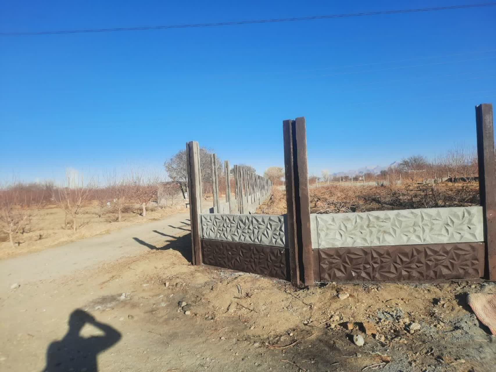 دیوار پیش ساخته بتنی رنگی